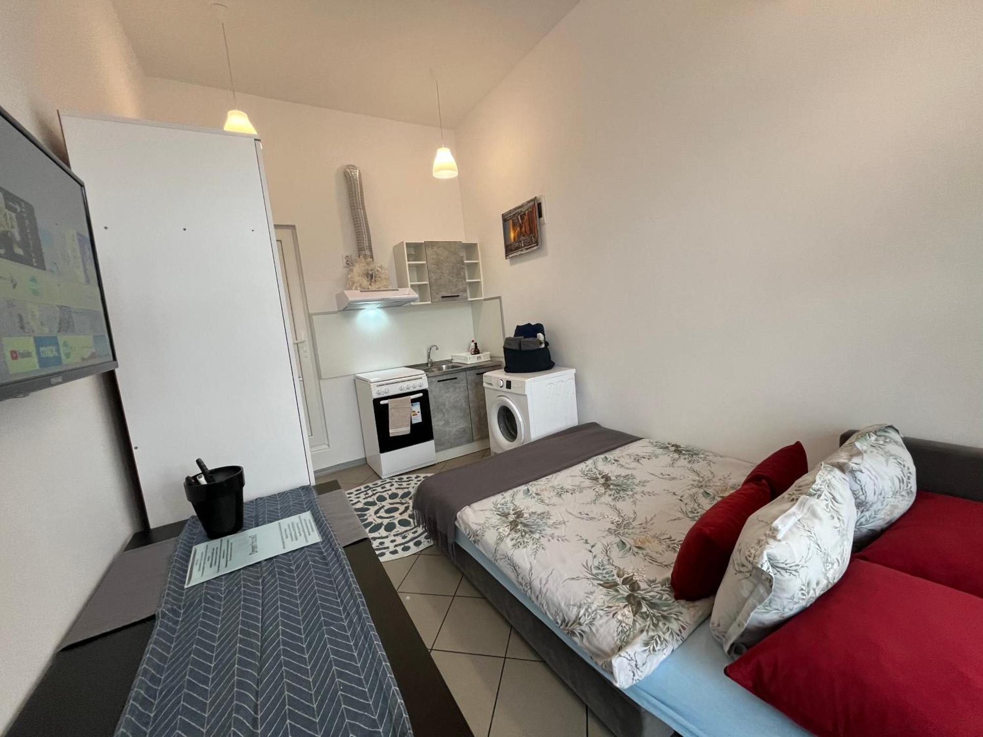 Ferienwohnung Dream House2 Warna Exterior foto